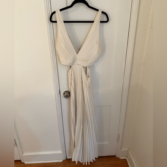 Abercrombie & Fitch Cream Maxi Dress - Picture 5 of 5